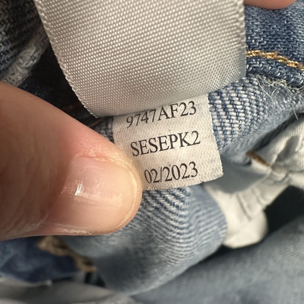 Aeropostale Curvy 90s Baggy Jeans Womens 18 Blue Light Wash High Rise Relaxed - Picture 11 of 15